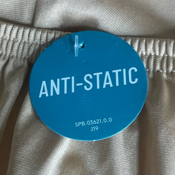 Vanity Fair Womens Skirt Slip Anti-Static Beige Size Small New - Picture 7 of 7